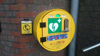 Phone installed on defib